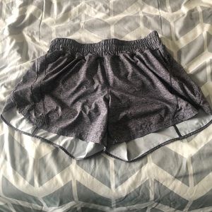 Lululemon track that short 5”